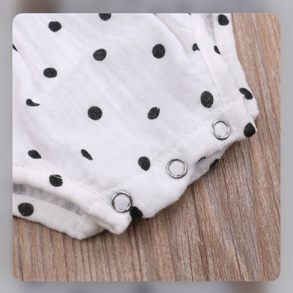 White & Black polka dot Romper & headband set child size 12-18 months - Picture 4 of 10
